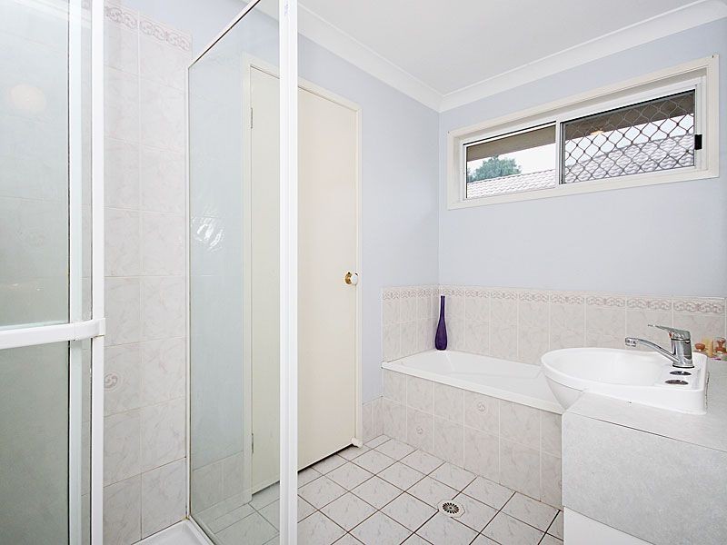 9 Cloverbrook Place, Carina QLD 4152