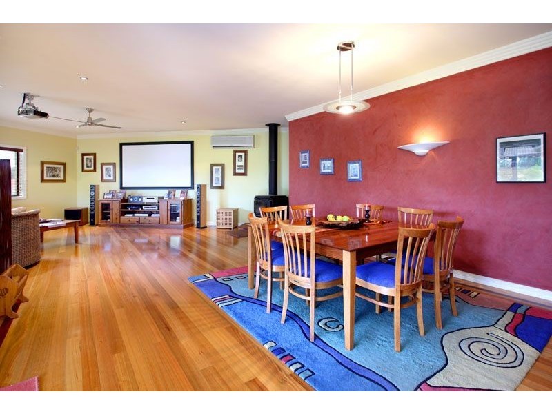 40 St Andrew Crescent, Carindale QLD 4152