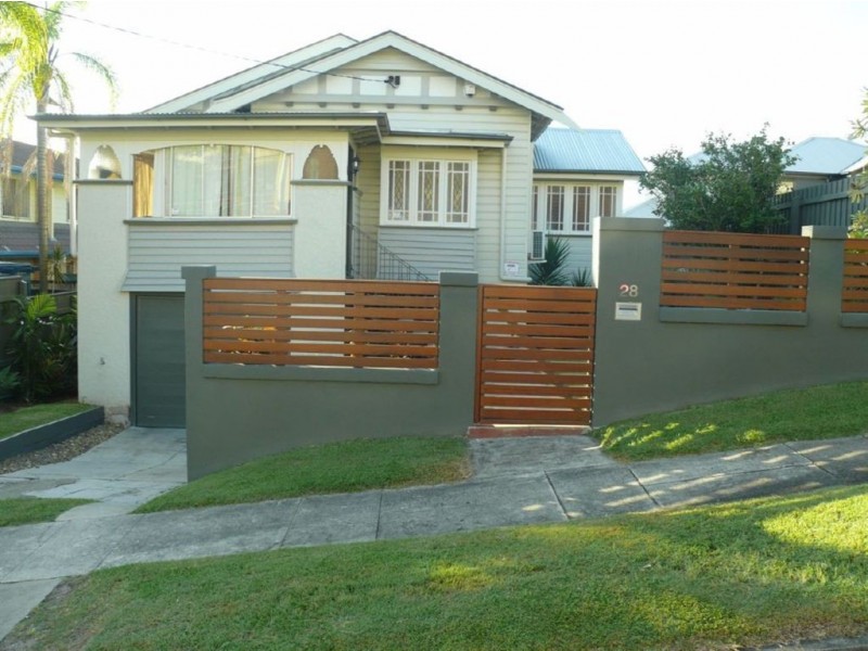 28 Eighth Avenue, Coorparoo QLD 4151