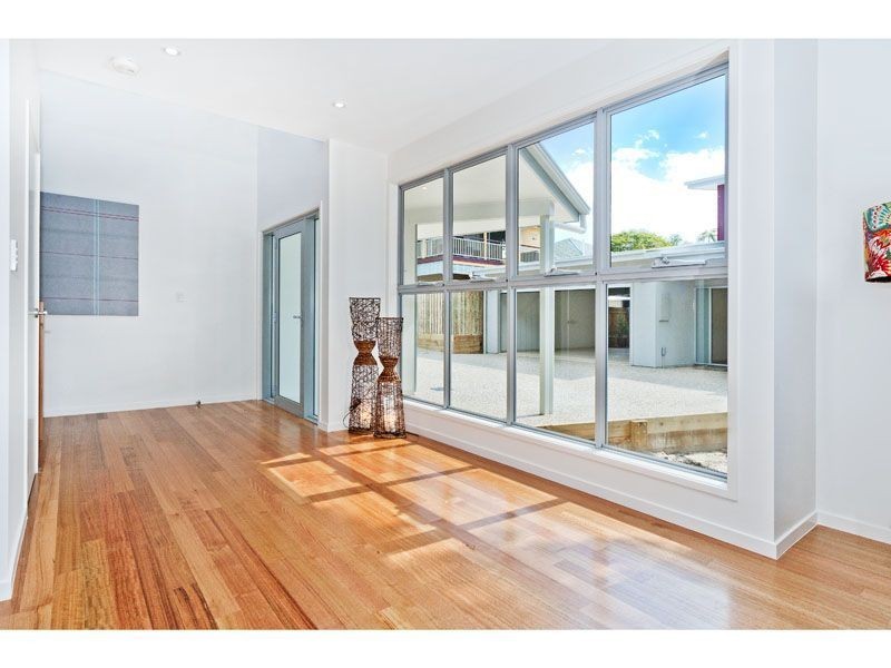 17 Taylor Street, Woolloongabba QLD 4102