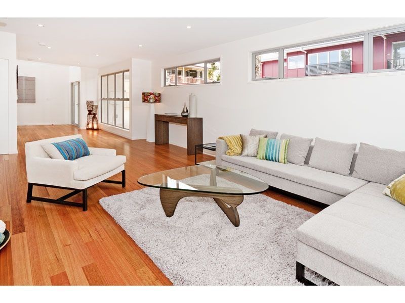 17 Taylor Street, Woolloongabba QLD 4102