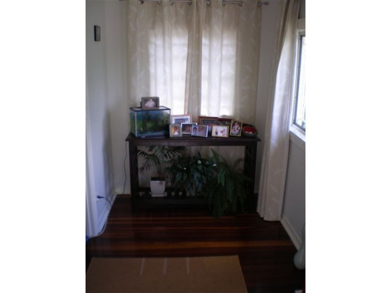 17 Regina Street, Greenslopes QLD 4120