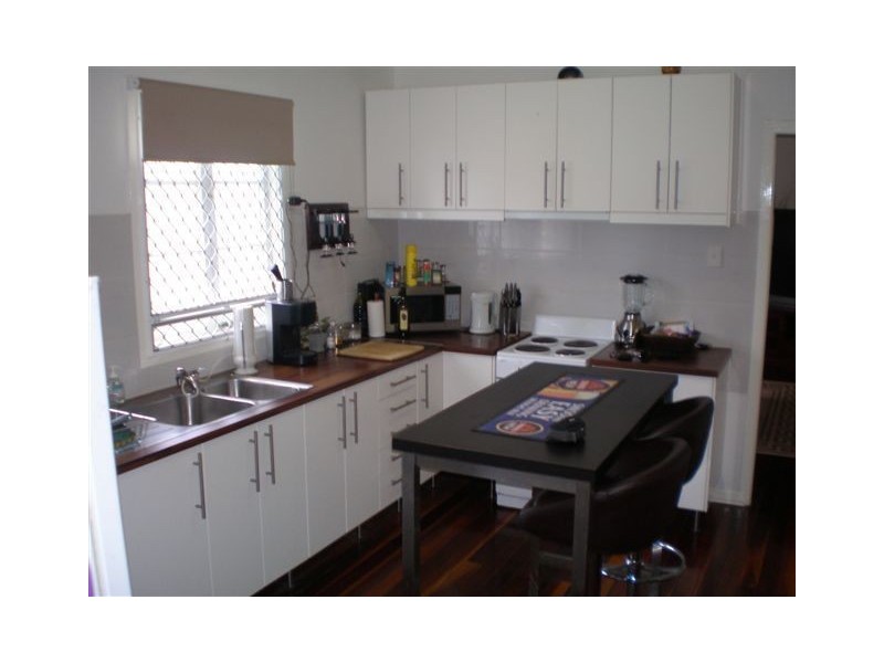 17 Regina Street, Greenslopes QLD 4120