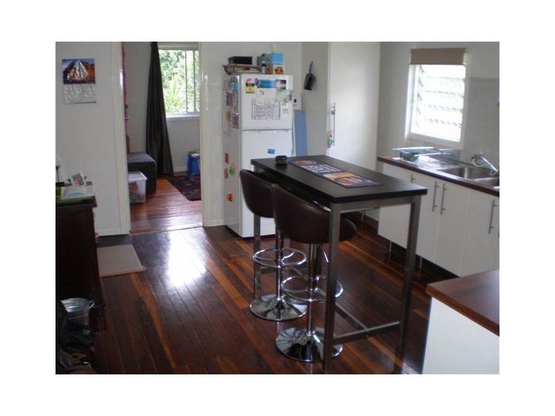 17 Regina Street, Greenslopes QLD 4120