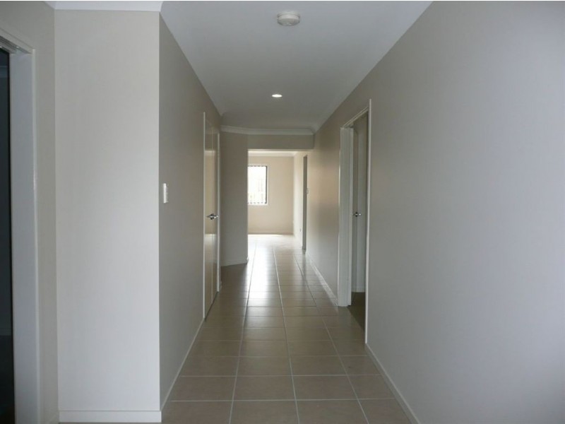 96 Carinyan Drive, Birkdale QLD 4159