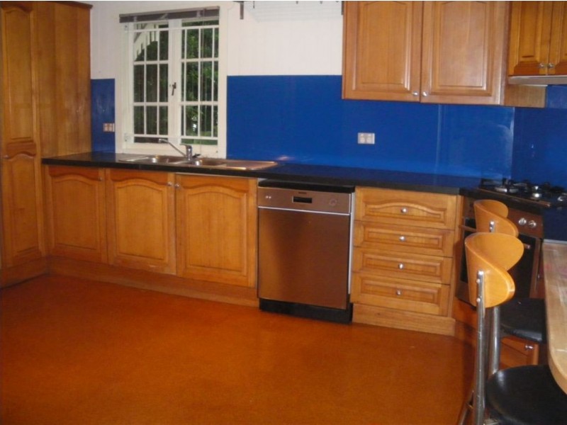 216 Chatsworth Road, Coorparoo QLD 4151