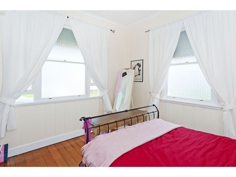 41 Beatrice Street, Greenslopes QLD 4120