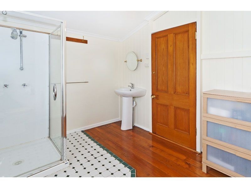 41 Beatrice Street, Greenslopes QLD 4120