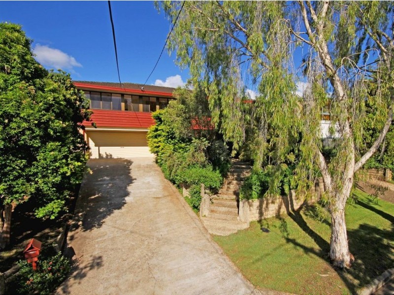 11 Wunulla Street, Mount Gravatt East QLD 4122