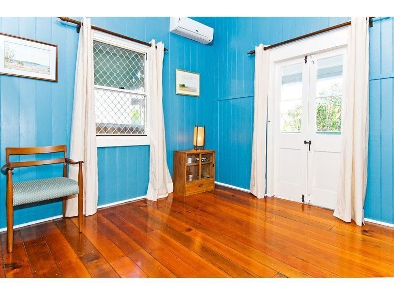 23 Sword Street, Woolloongabba QLD 4102