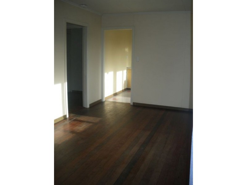 1/26 Qualtrougth, Woolloongabba QLD 4102