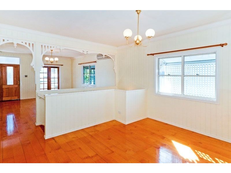 1221 Stanley Street East, Coorparoo QLD 4151