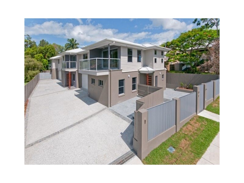 2/42 Brown Street, Camp Hill QLD 4152