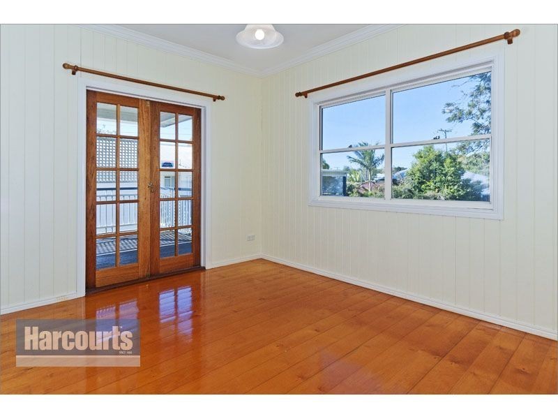 1221 Stanley St, Coorparoo QLD 4151