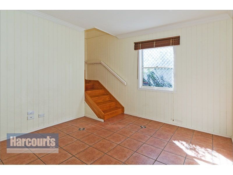 1221 Stanley St, Coorparoo QLD 4151
