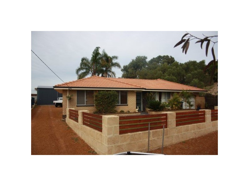 15 Eric Street, Geraldton WA 6530