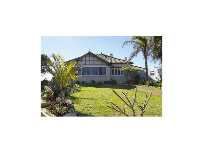 176 Shenton Street, Geraldton WA 6530