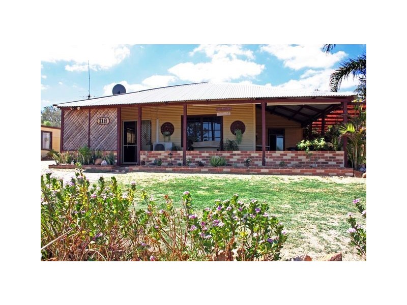 118 Sutcliffe Road, Waggrakine WA 6530