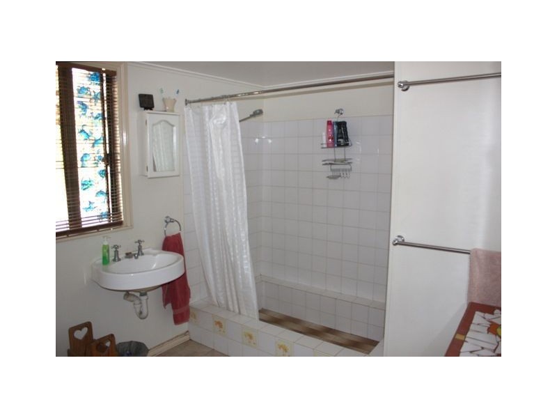 118 Sutcliffe Road, Waggrakine WA 6530