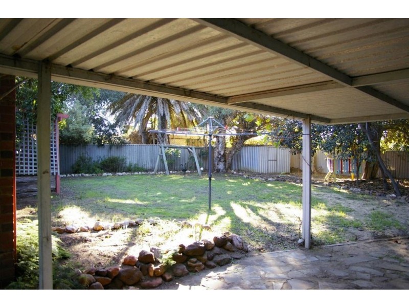 13 Petchell Street, Rangeway WA 6530