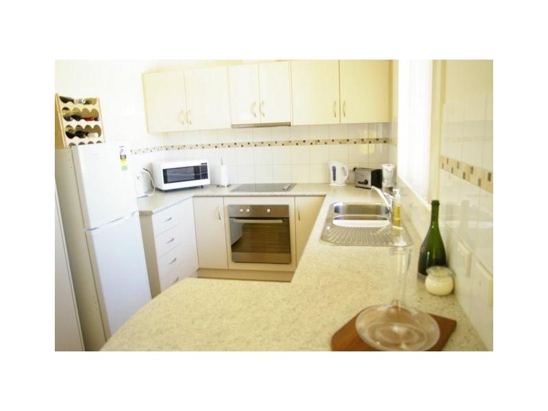 4/11 Waldeck Street, Geraldton WA 6530