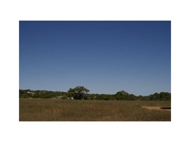 278 Chapman Valley Road, Waggrakine WA 6530