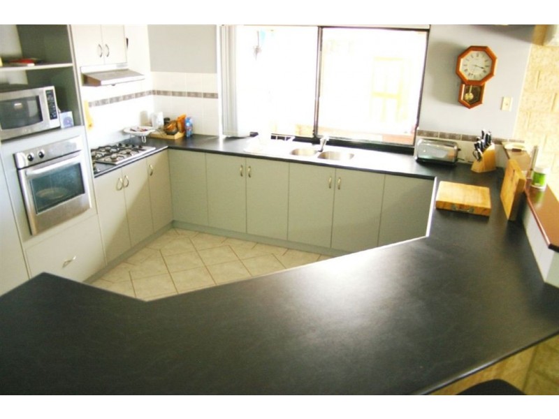 1 Halfmoon Drive, Geraldton WA 6530