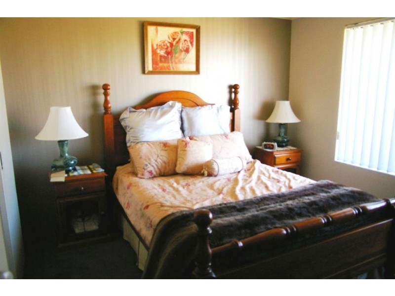 1 Halfmoon Drive, Geraldton WA 6530