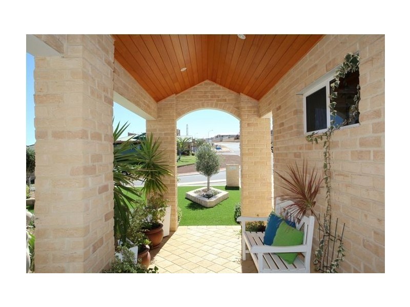 46 Bellimos Drive, Wandina WA 6530