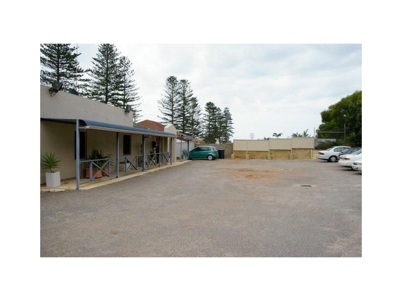 105 Durlacher Street, Geraldton WA 6530