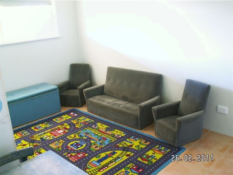 2 Wave Crest Circle, Drummond Cove WA 6532