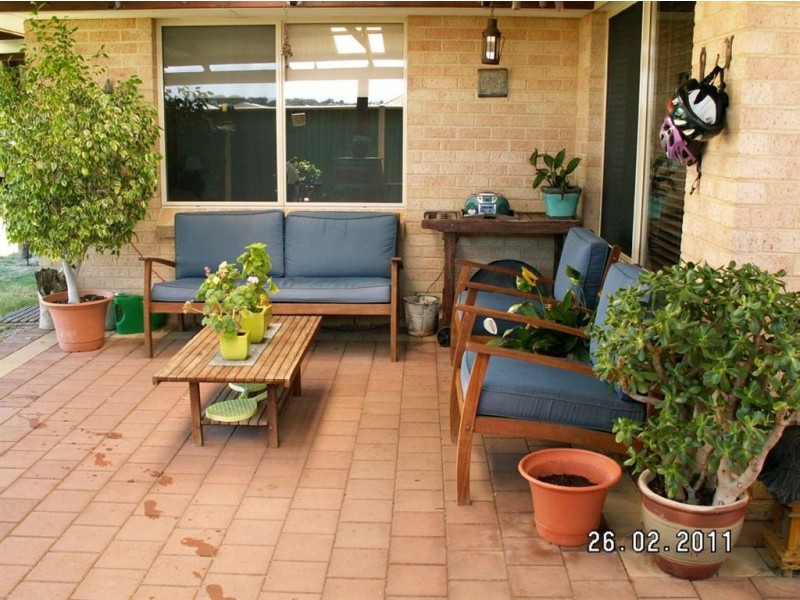 2 Wave Crest Circle, Drummond Cove WA 6532