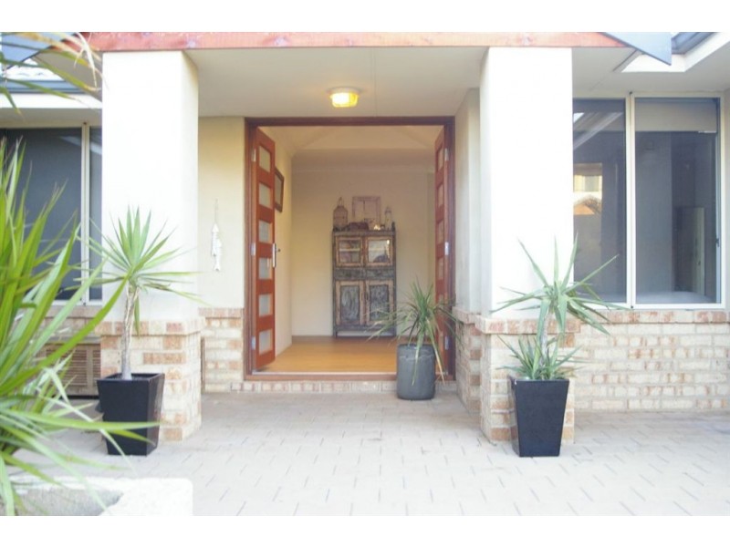 16/323 Willcock Drive, Tarcoola Beach WA 6530