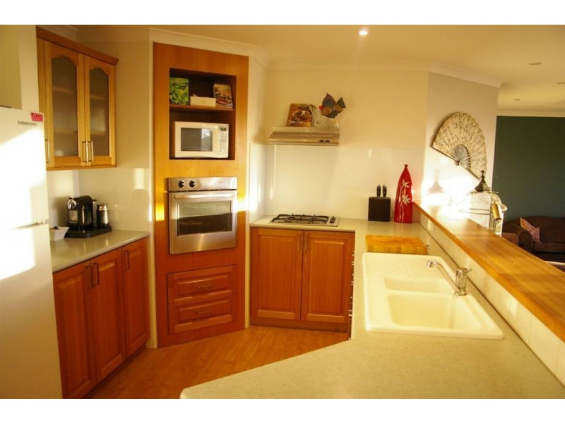 16/323 Willcock Drive, Tarcoola Beach WA 6530