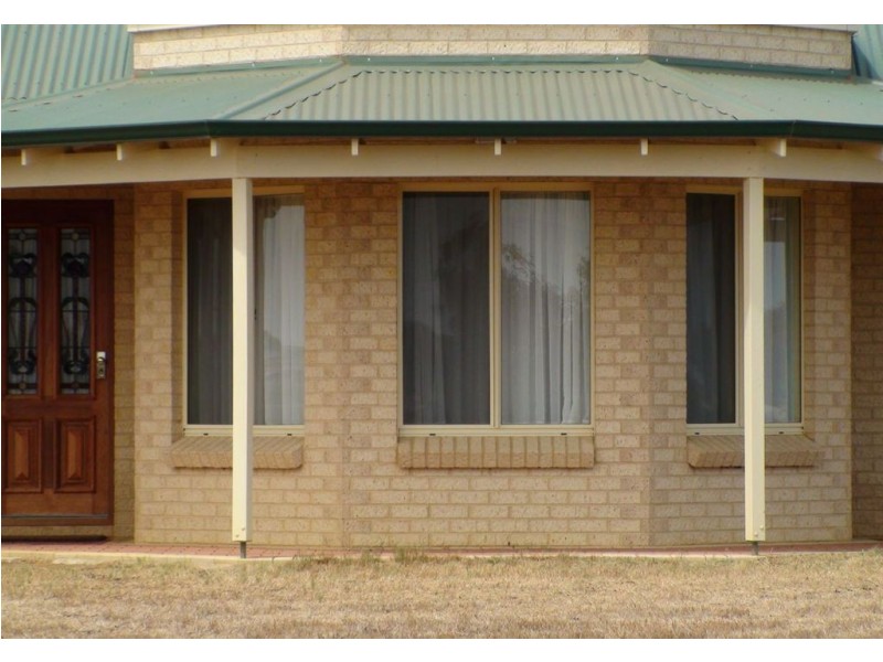 36 Dressage Circle, Deepdale WA 6532