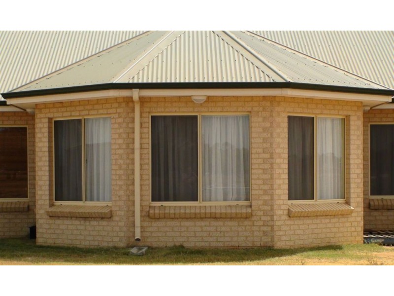 36 Dressage Circle, Deepdale WA 6532