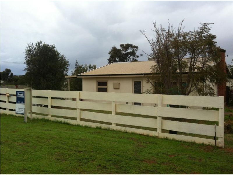 257A Fourth Street, Wonthella WA 6530