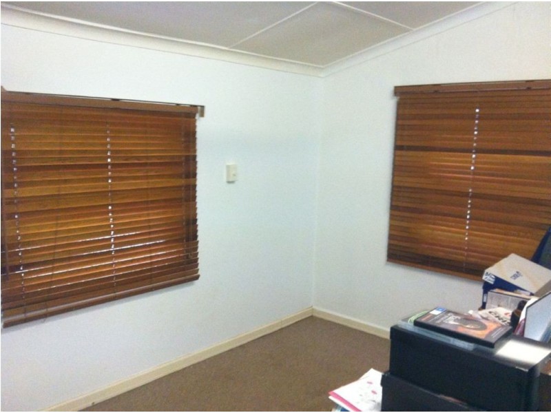 257A Fourth Street, Wonthella WA 6530