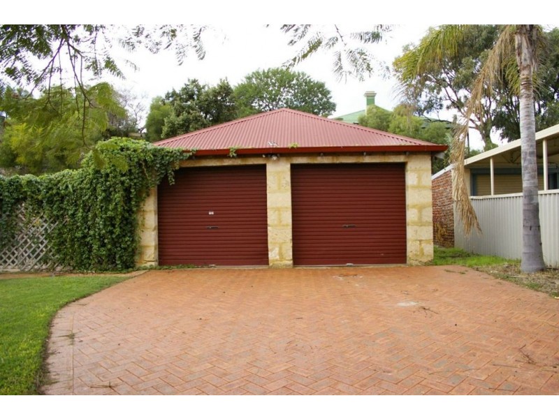 33 Francis Street, Geraldton WA 6530