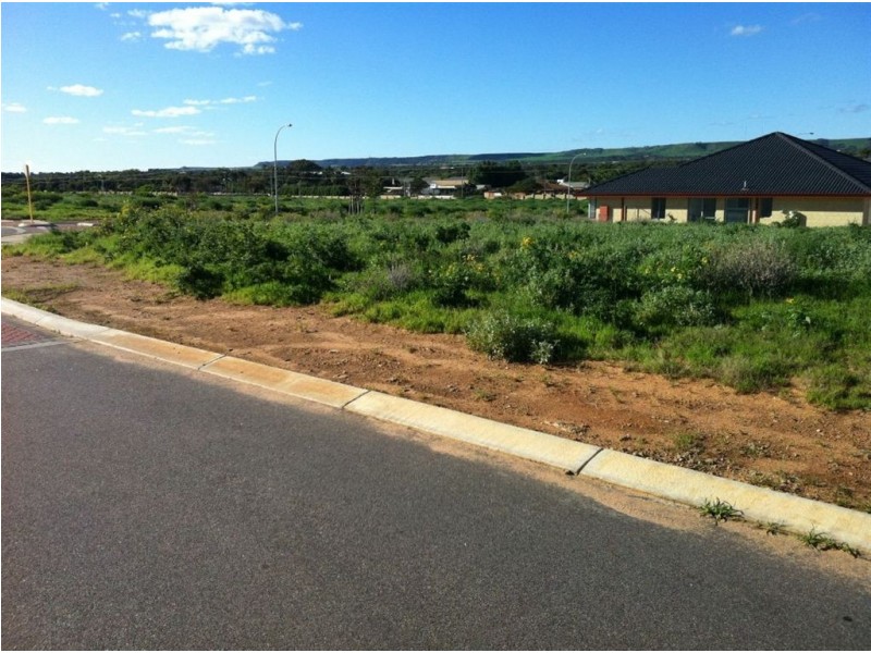 1 Skipper Port, Sunset Beach WA 6530