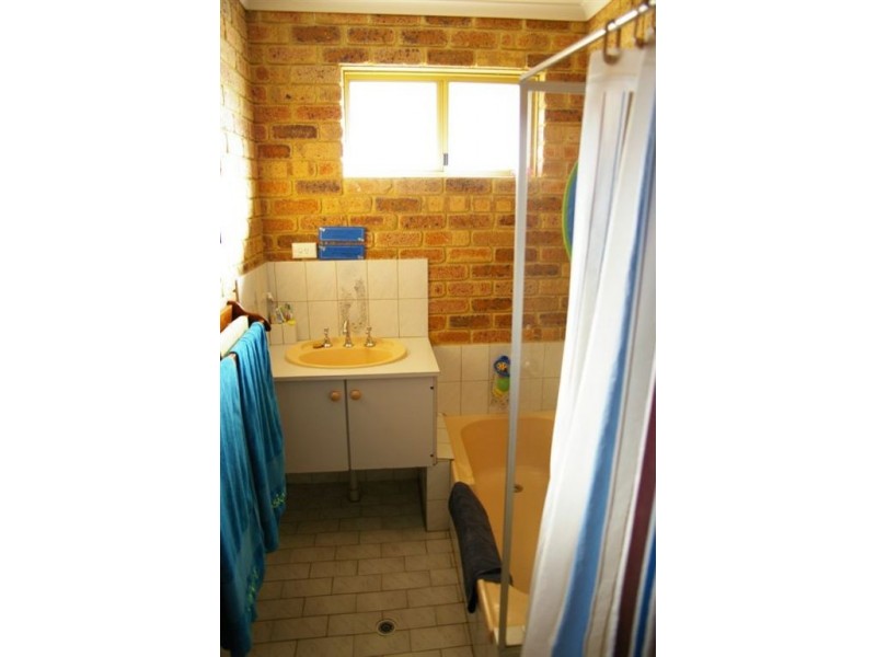 11 Astron Place, Waggrakine WA 6530