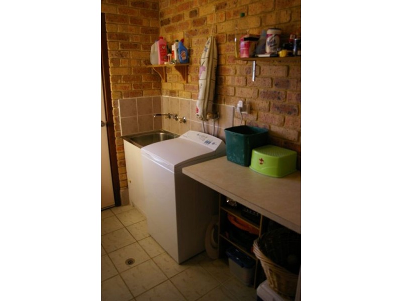 11 Astron Place, Waggrakine WA 6530