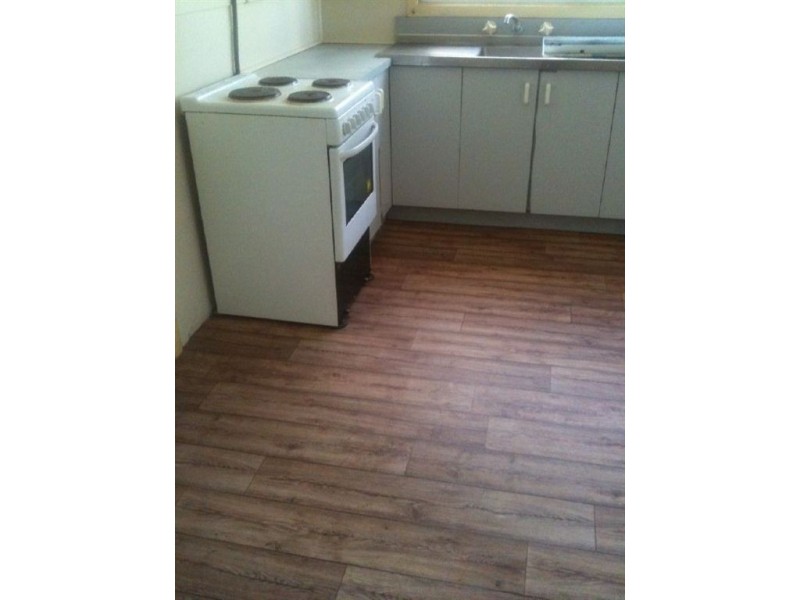 4 Compton Street, Rangeway WA 6530