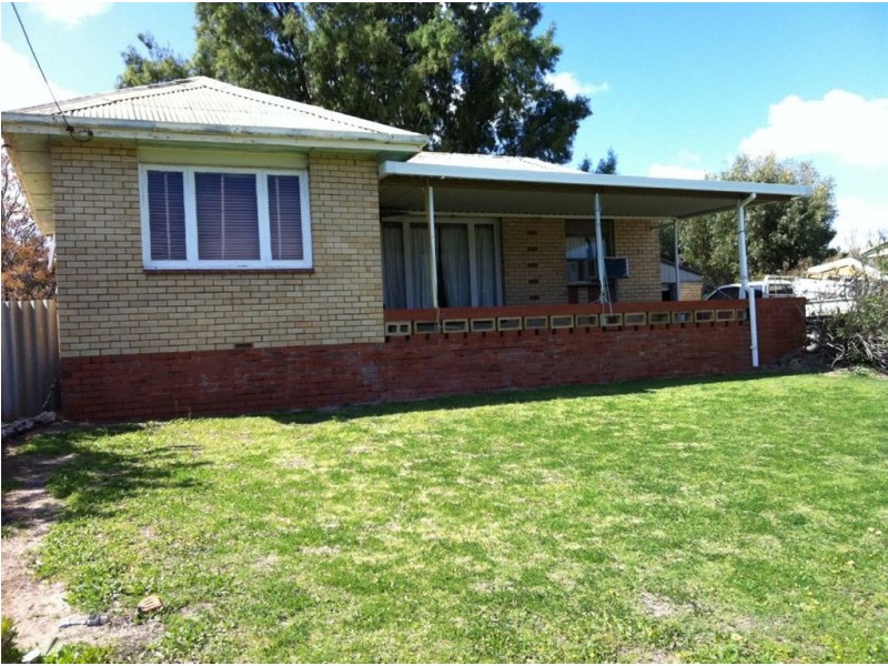 142 kempton street, Geraldton WA 6530