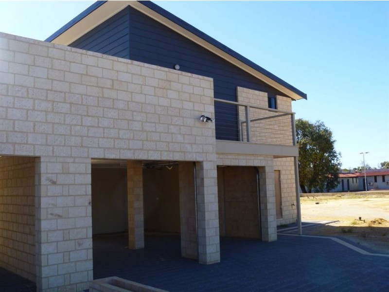 40 Harrison Street, Bluff Point WA 6530