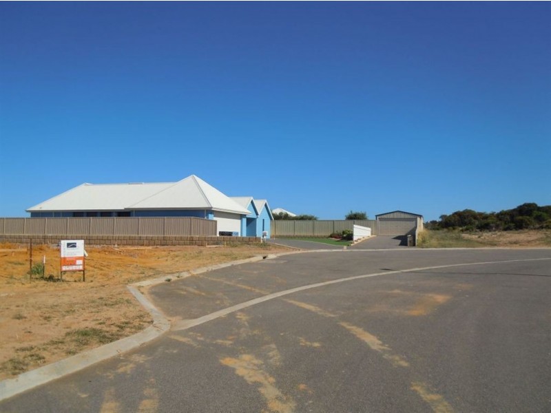 17 Beacon Rise, Wandina WA 6530