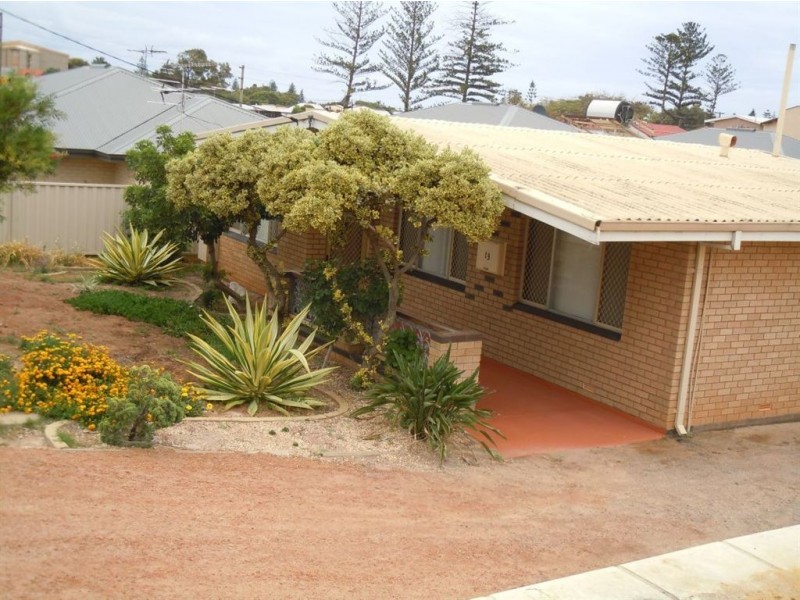 13 Waldeck Street, Geraldton WA 6530