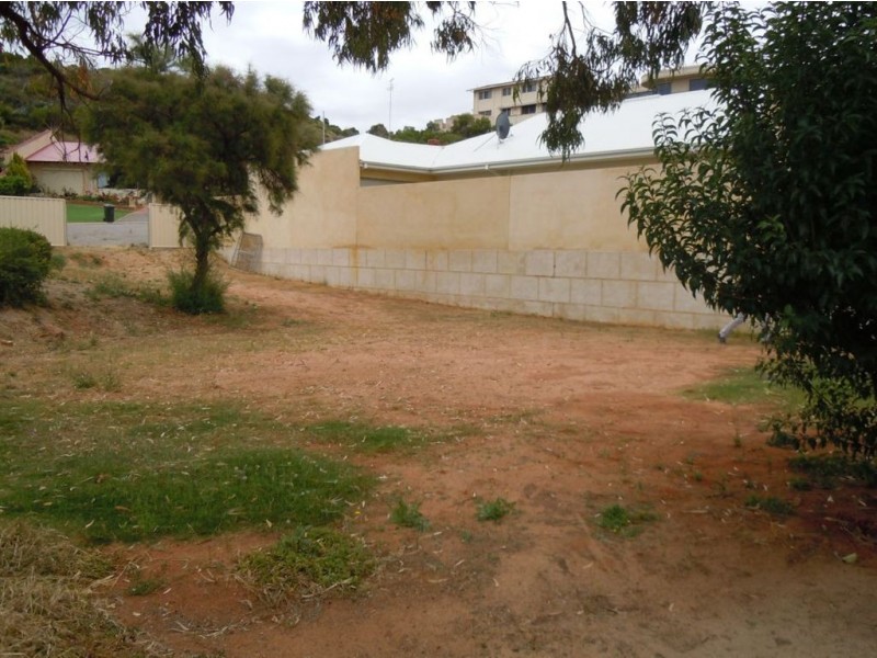 13 Waldeck Street, Geraldton WA 6530