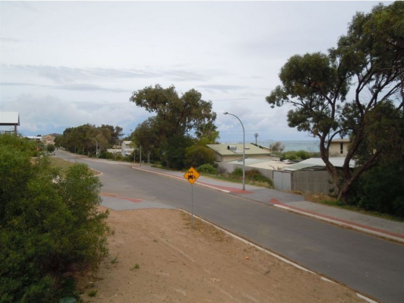 69 Whitehill Road, Drummond Cove WA 6532