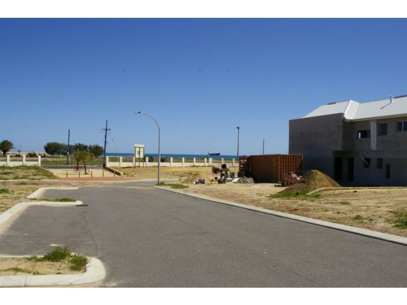 Lot 221 Millstone End, FLOUR MILL ESTATE, Geraldton WA 6530 the real
